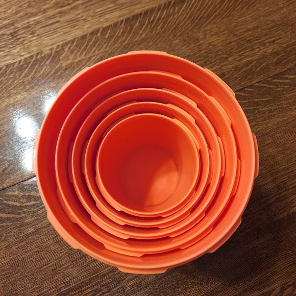 Vintage 1970s "Servalier Nesting Canisters" In Harvest Orange 5 In Set - Picture 8 of 16